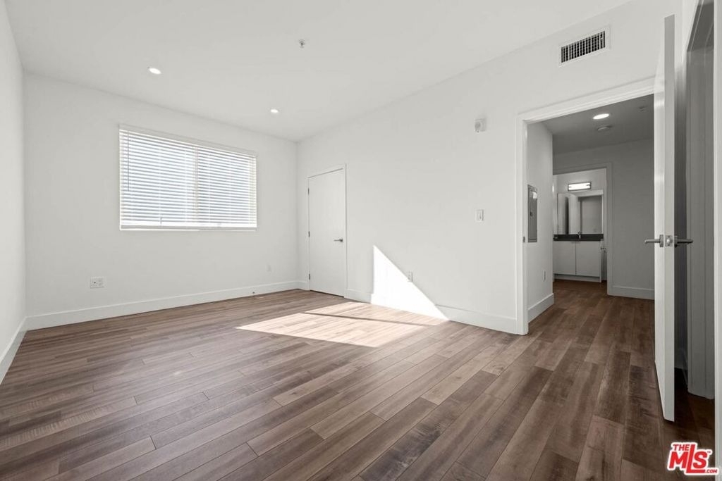 1215 S Bedford Street - Photo 15