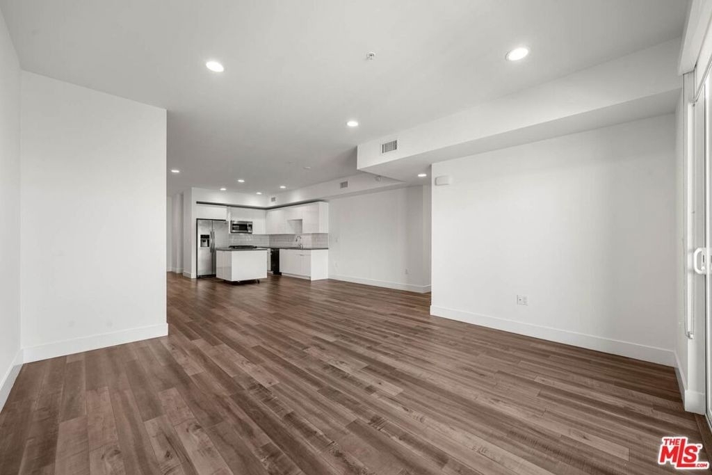 1215 S Bedford Street - Photo 8