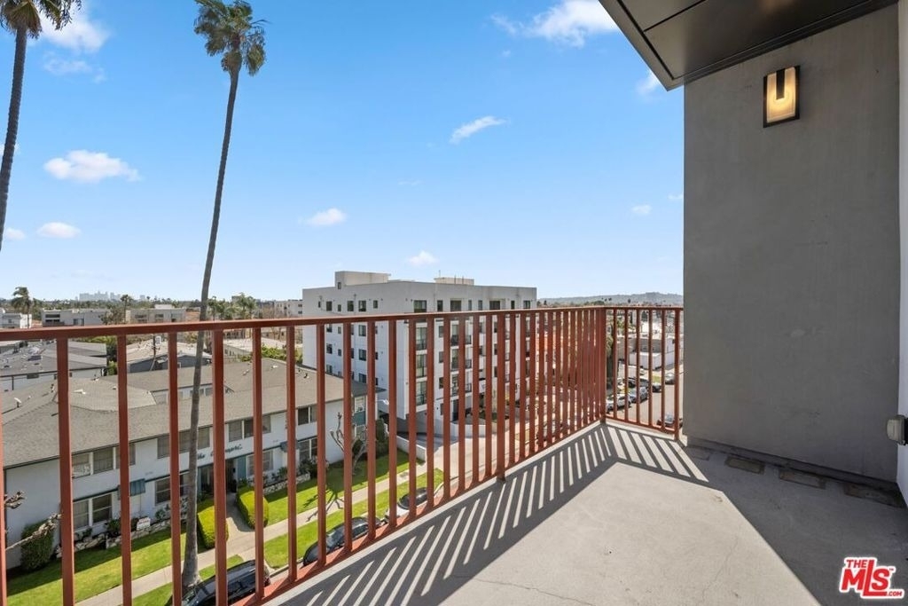 1215 S Bedford Street - Photo 3