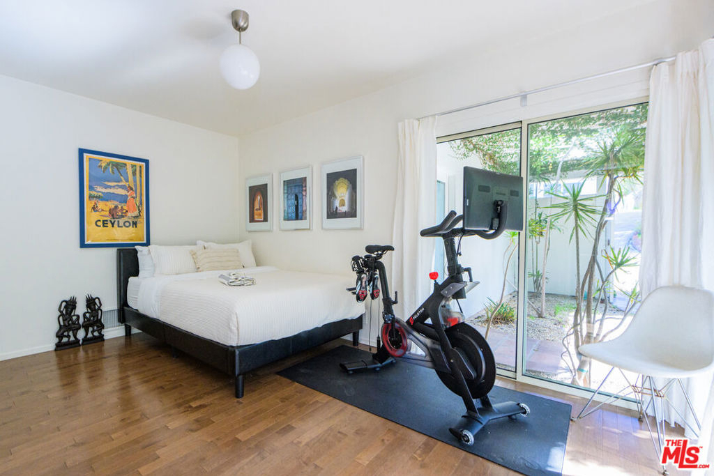 241 Rees Street - Photo 21