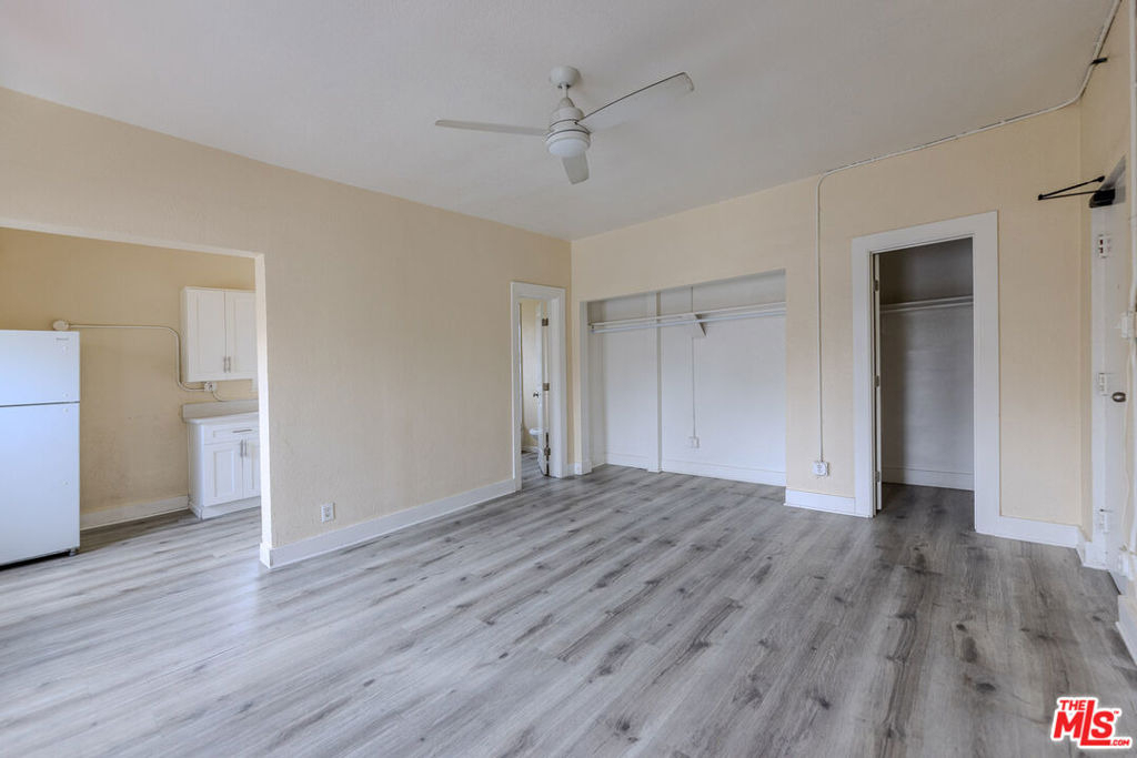 661 Shatto Place - Photo 1