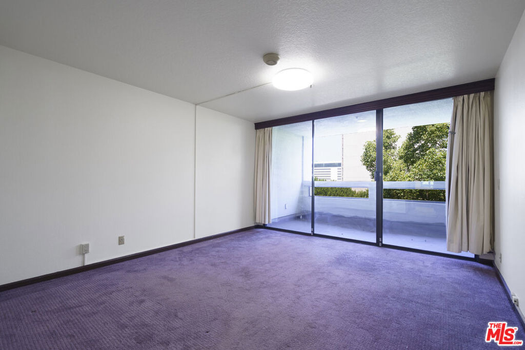 880 W 1st Street - Photo 19