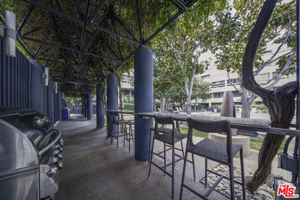 880 W 1st Street - Photo 30