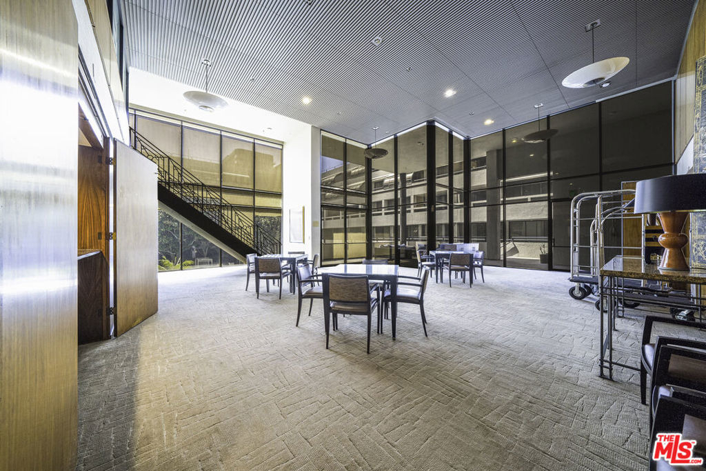 880 W 1st Street - Photo 28