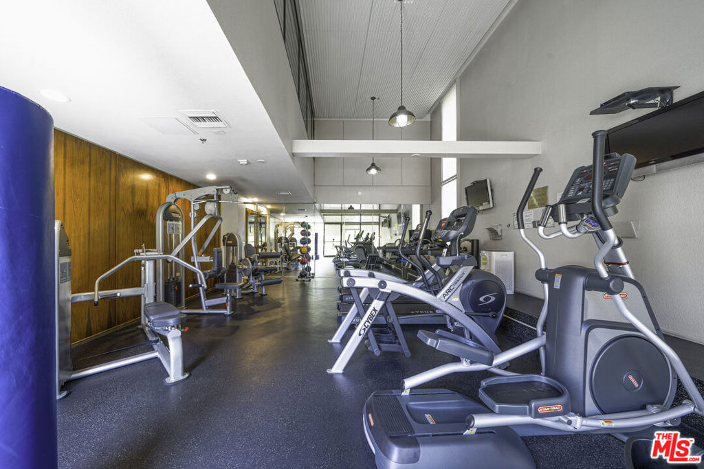 880 W 1st Street - Photo 33