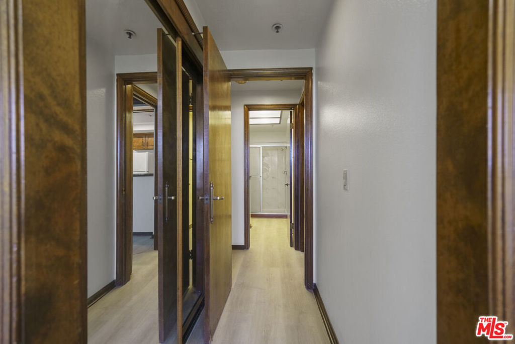 880 W 1st Street - Photo 17