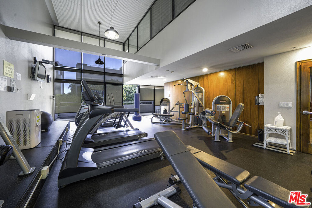 880 W 1st Street - Photo 32