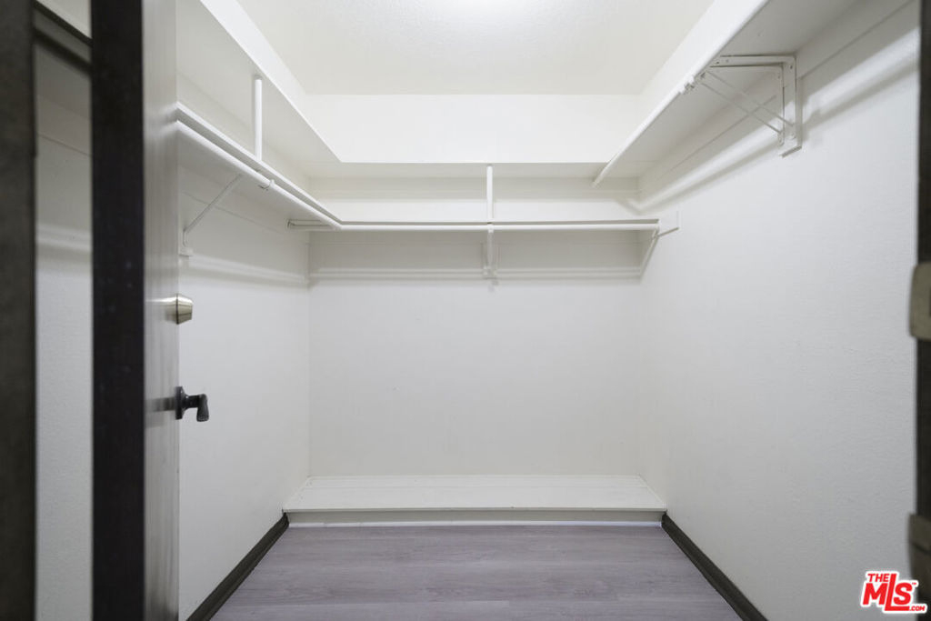 880 W 1st Street - Photo 25