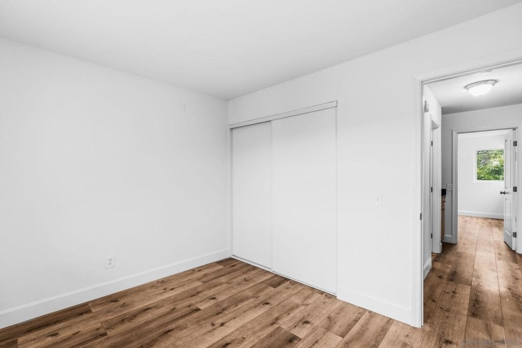 6434 Akins Ave - Photo 11