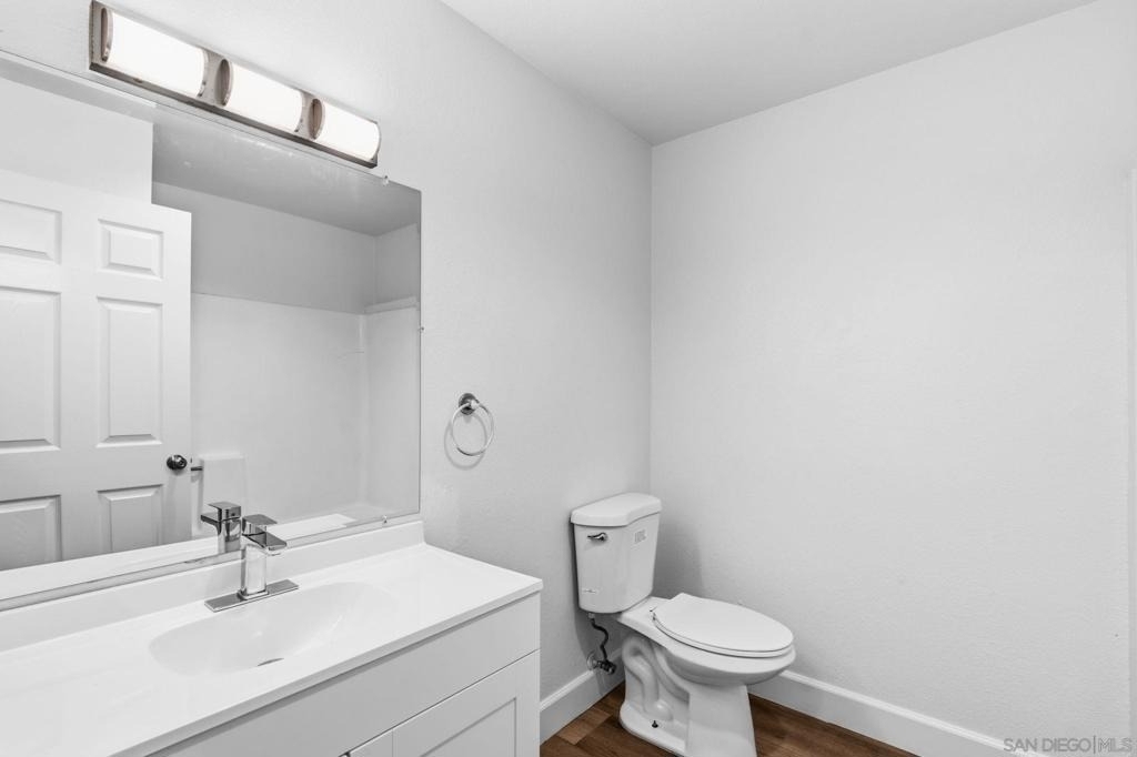 6434 Akins Ave - Photo 9