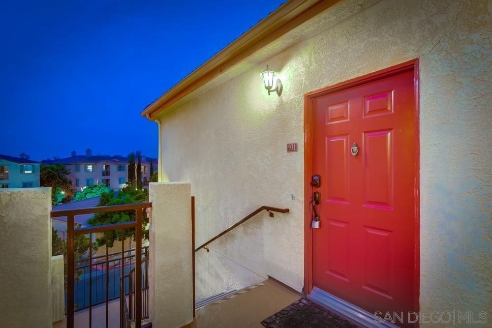 3850 Elijah Ct - Photo 2