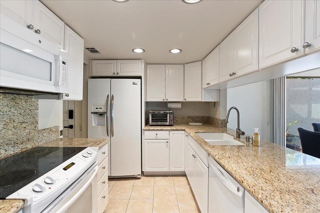 38780 Tandika Trail N - Photo 2