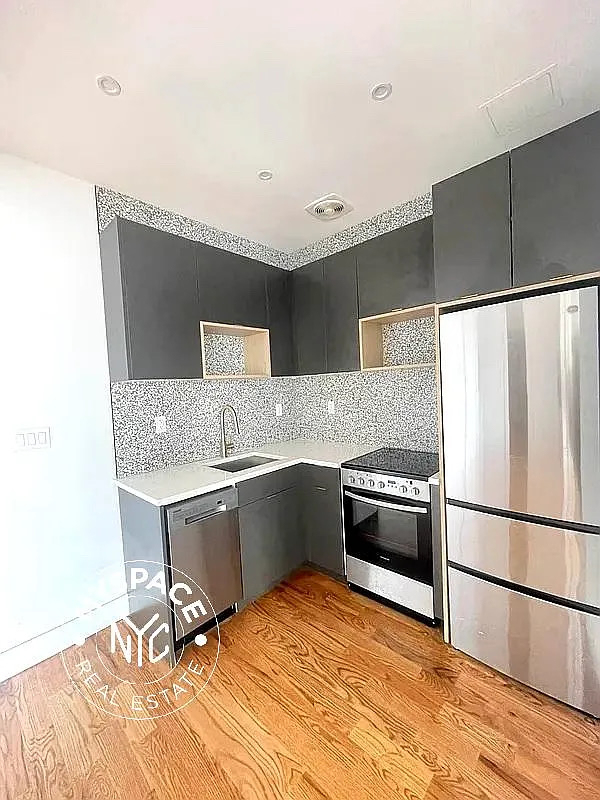 791 Sterling Place - Photo 3