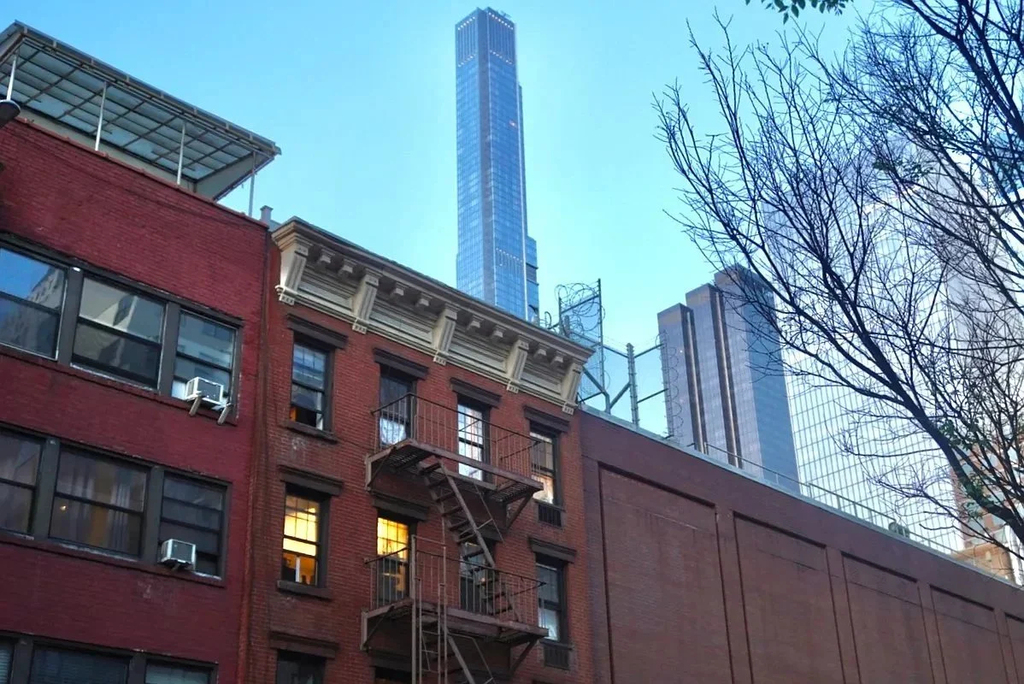 (8th & 9th Ave) - Photo 6