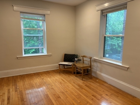 1100 Beacon St - Photo 7