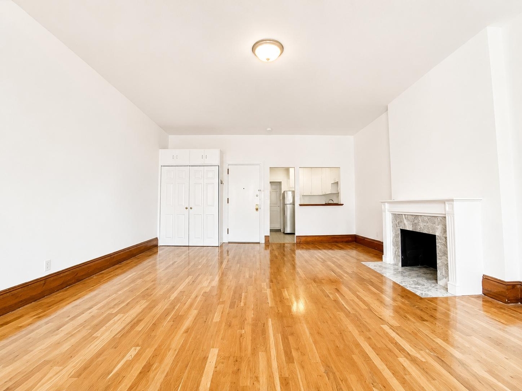 302 West 107th Street - Photo 4