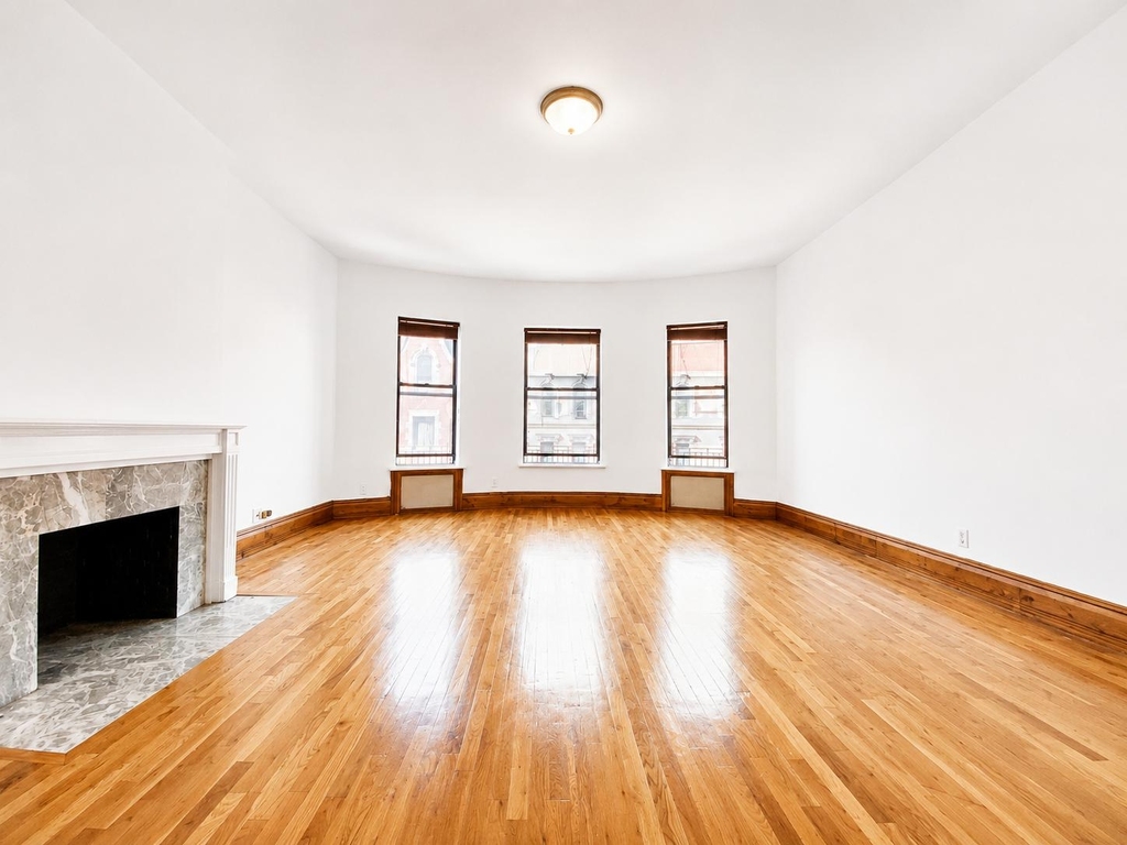 302 West 107th Street - Photo 3