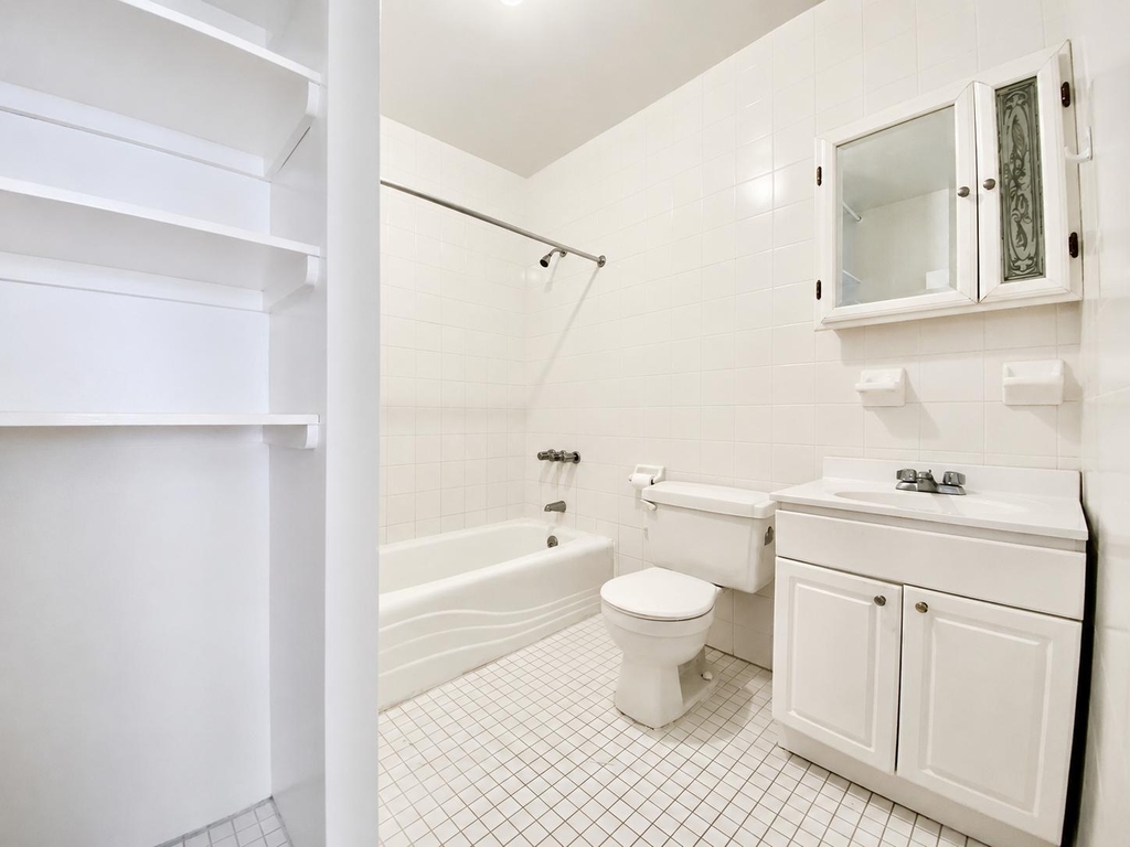 302 West 107th Street - Photo 7