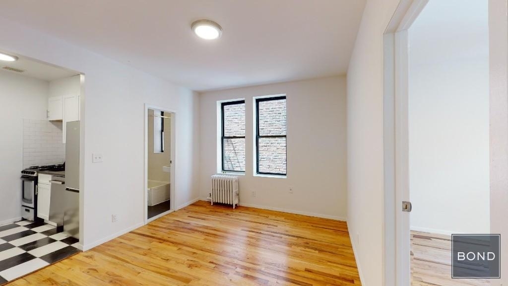 East 65 Street - Photo 0