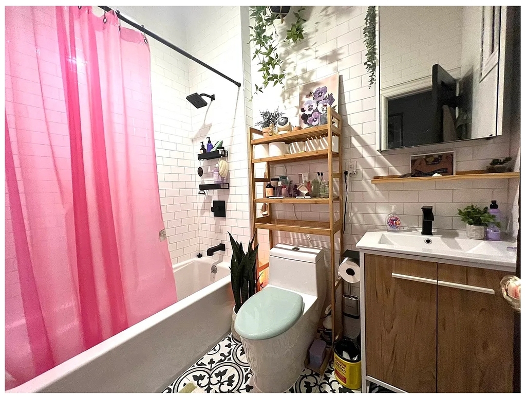 726 Willoughby Ave - Photo 11