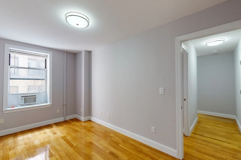 1795 Riverside Drive - Photo 13