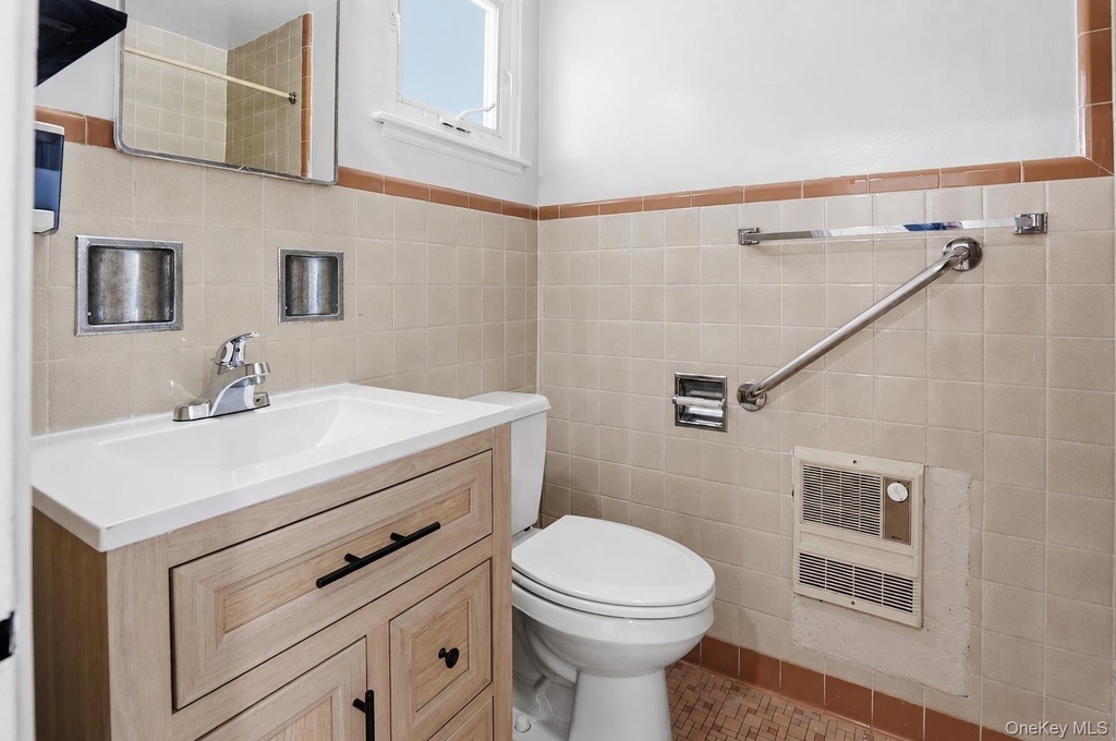 36 S Middletown Road - Photo 4