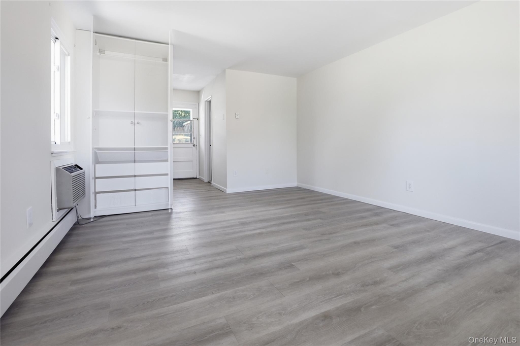 36 S Middletown Road - Photo 2