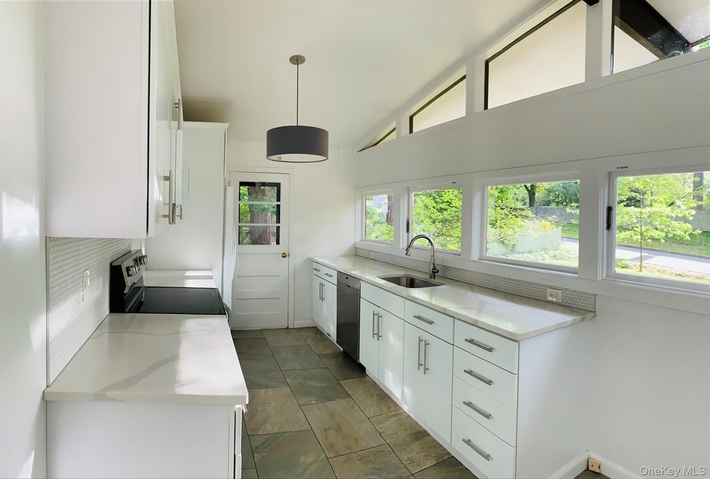 424 N Ridge Street - Photo 6