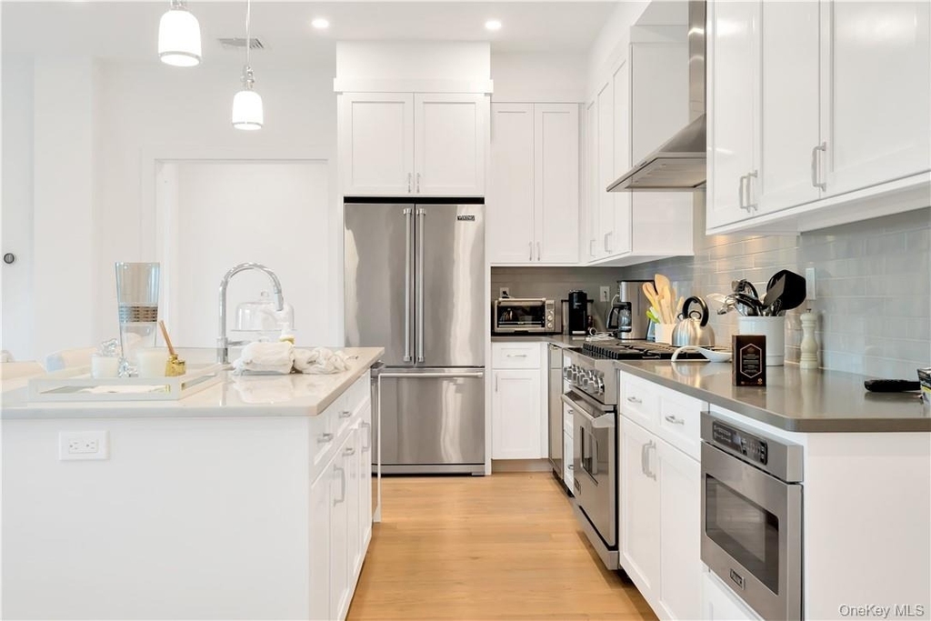 8 Boulevard W - Photo 5