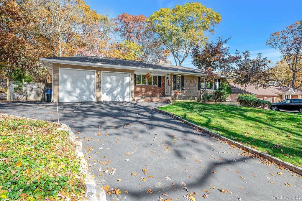 23 Princeton Drive - Photo 0