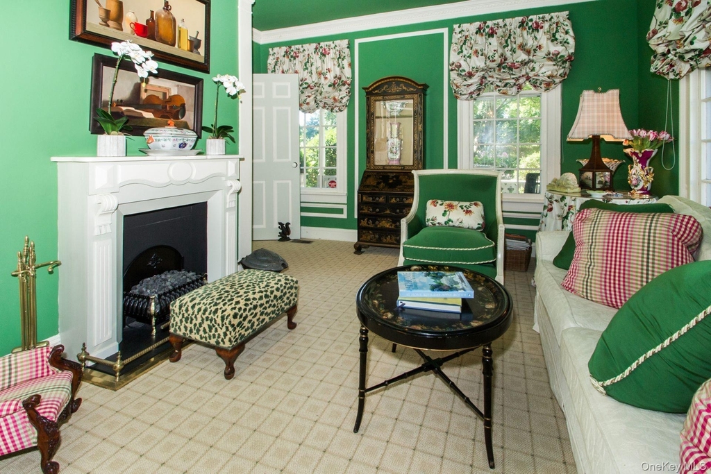 375 Hill Street - Photo 9