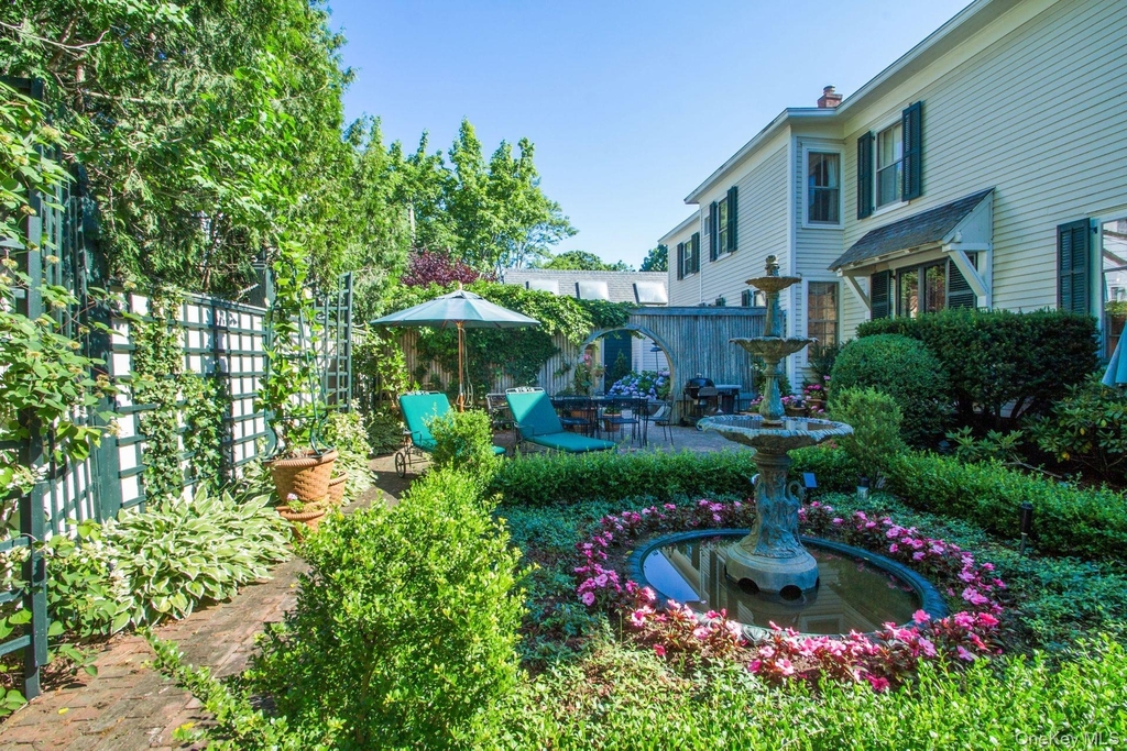 375 Hill Street - Photo 16
