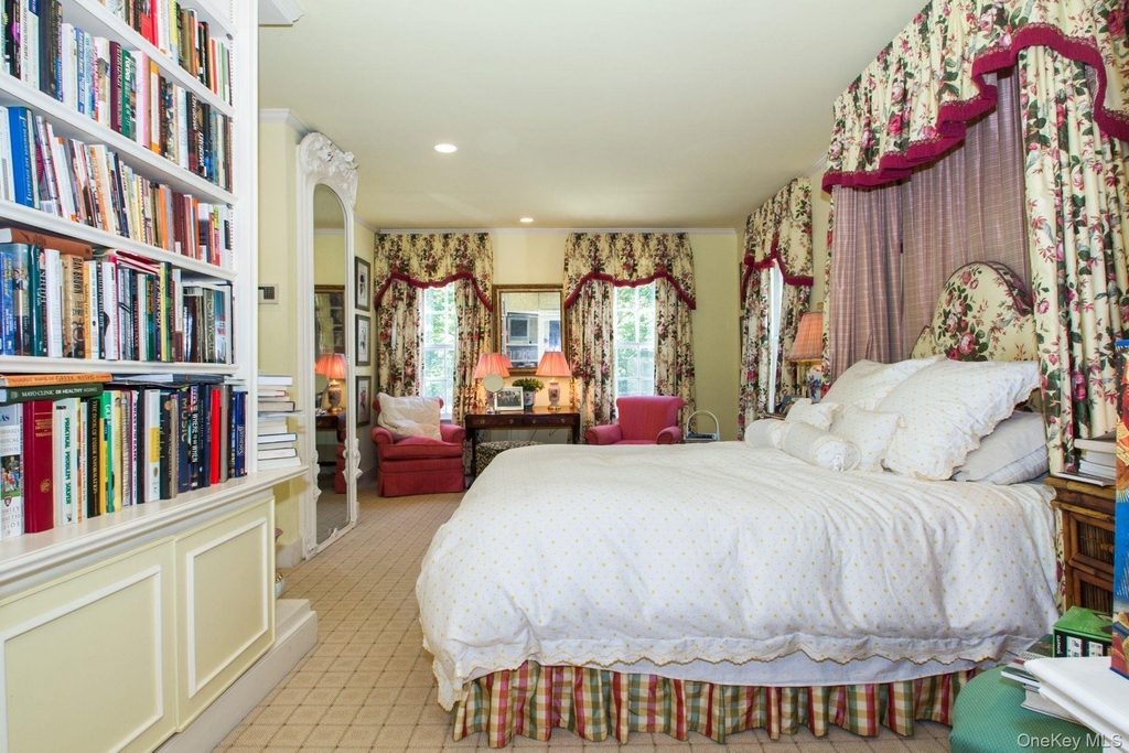 375 Hill Street - Photo 11