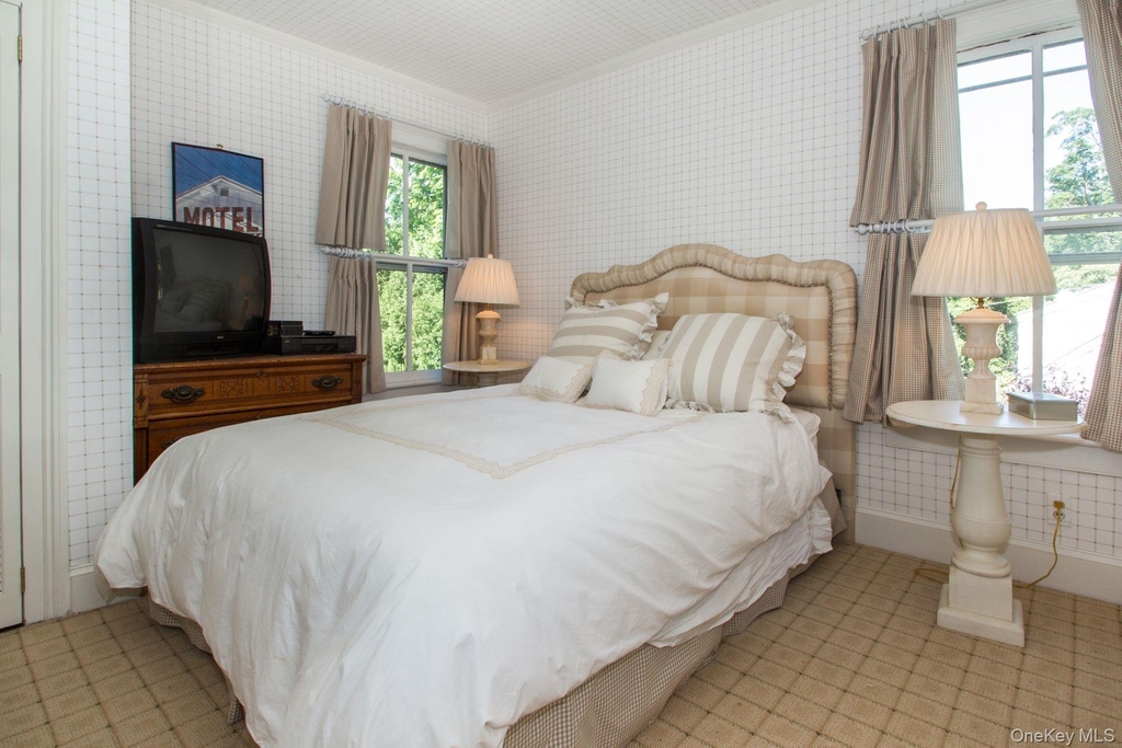 375 Hill Street - Photo 13