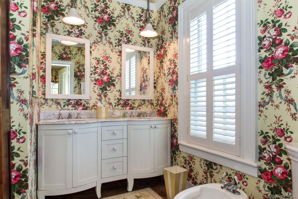 375 Hill Street - Photo 12