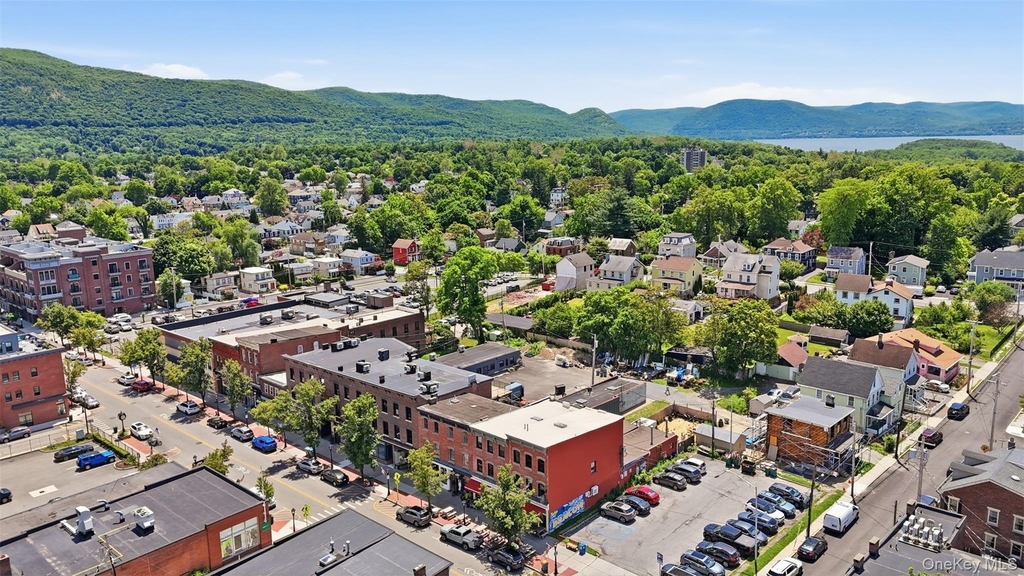 207 Main Street - Photo 17