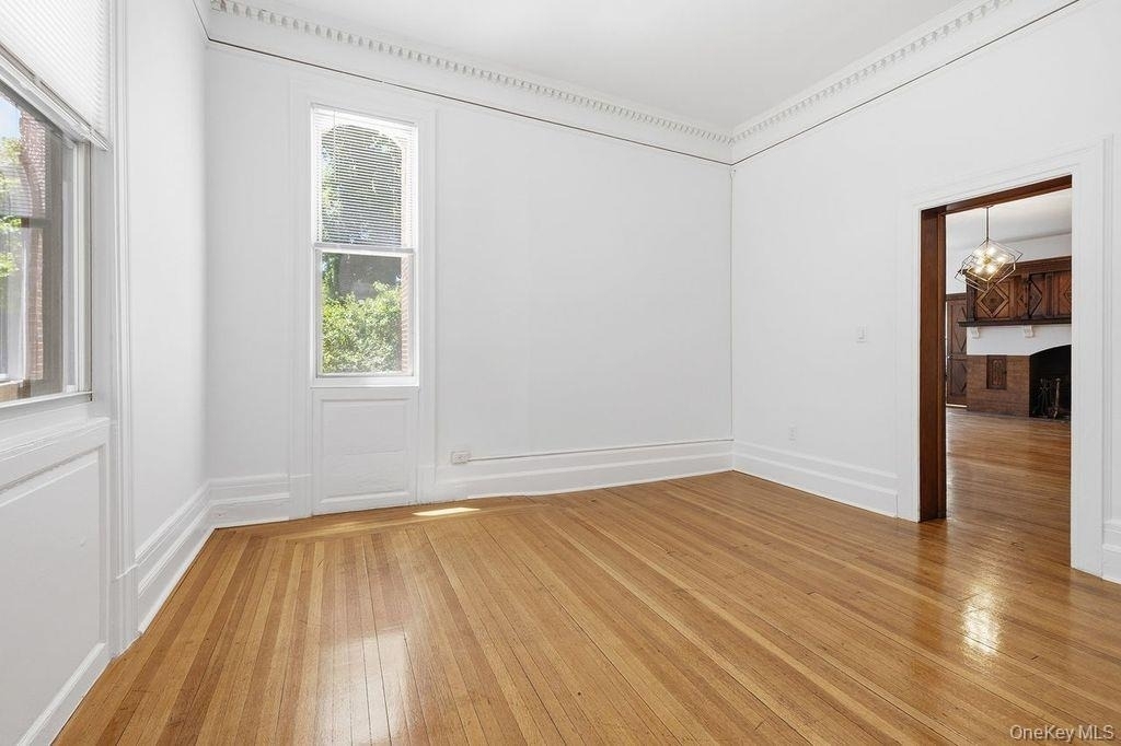 111 N Broadway - Photo 22