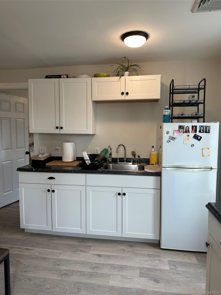 29 Main Street - Photo 7