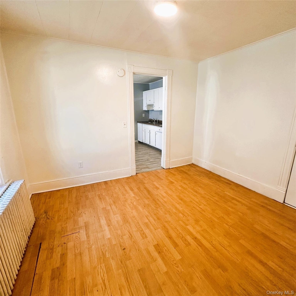 12 Seitz Terrace - Photo 3