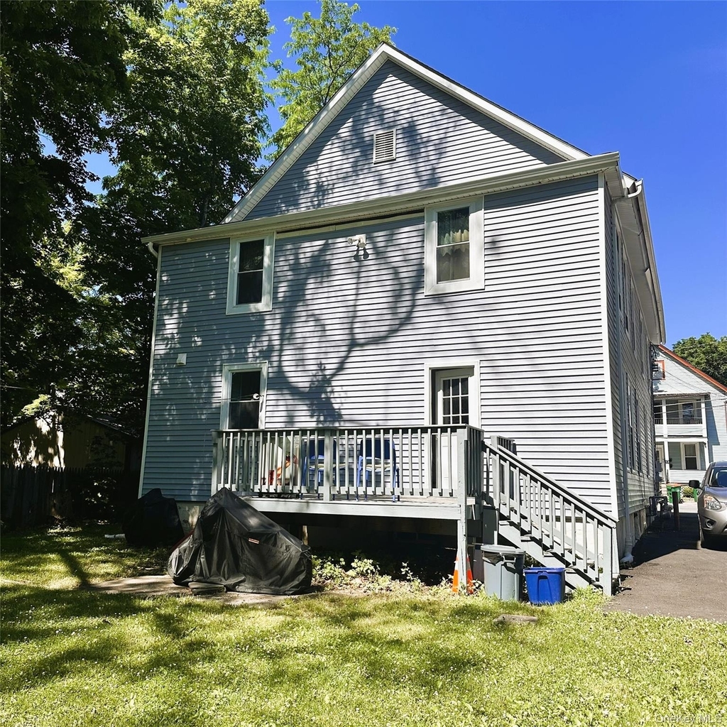 12 Seitz Terrace - Photo 7