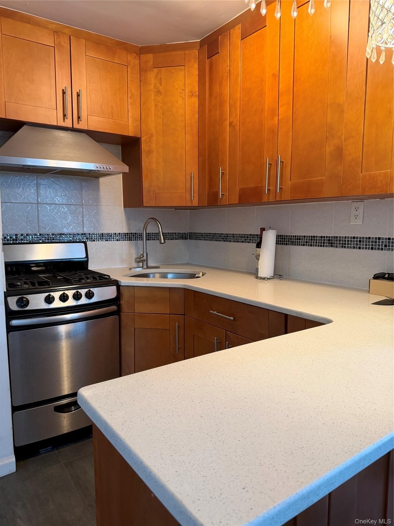 111-31 66th Avenue - Photo 3