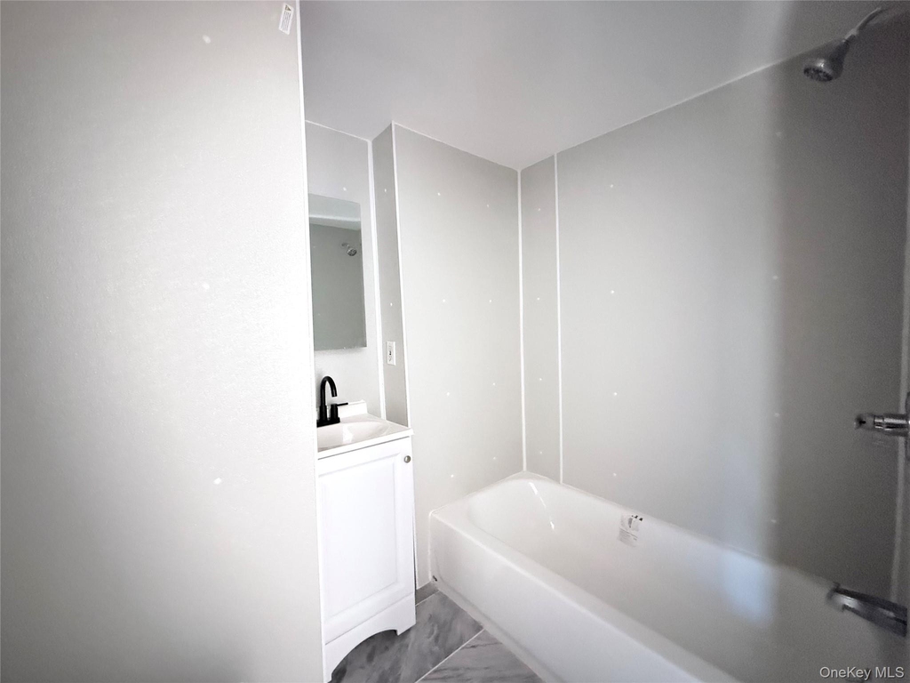 24 Grant Street - Photo 5