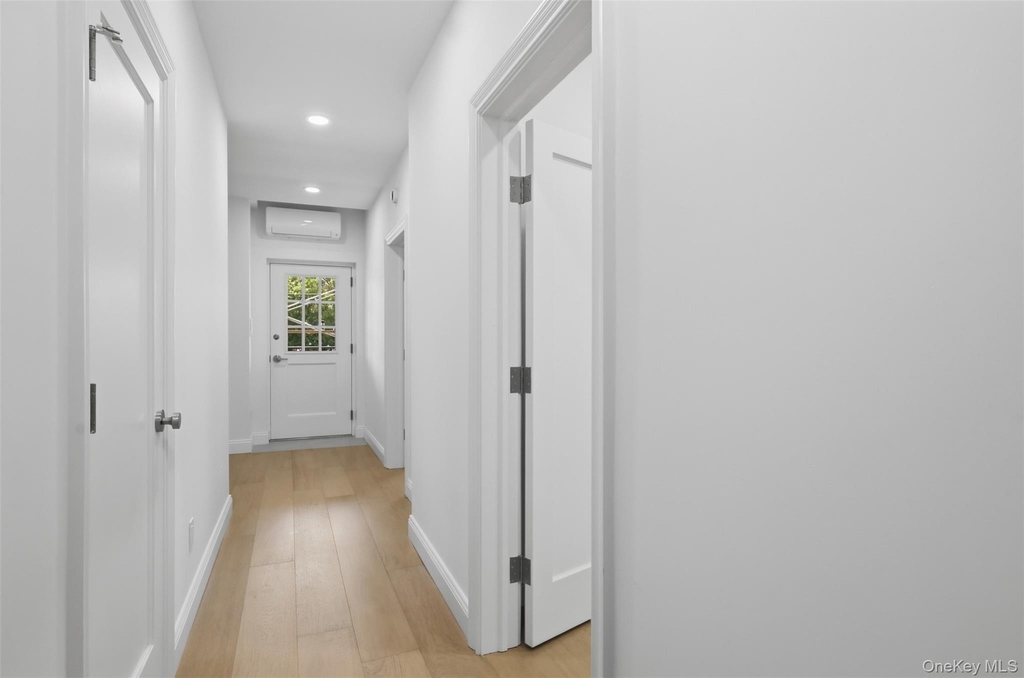 201 Main Street - Photo 4