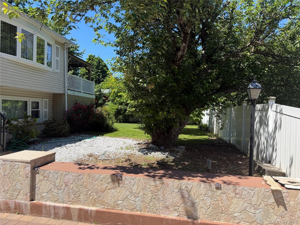 11 De Clark Place - Photo 3