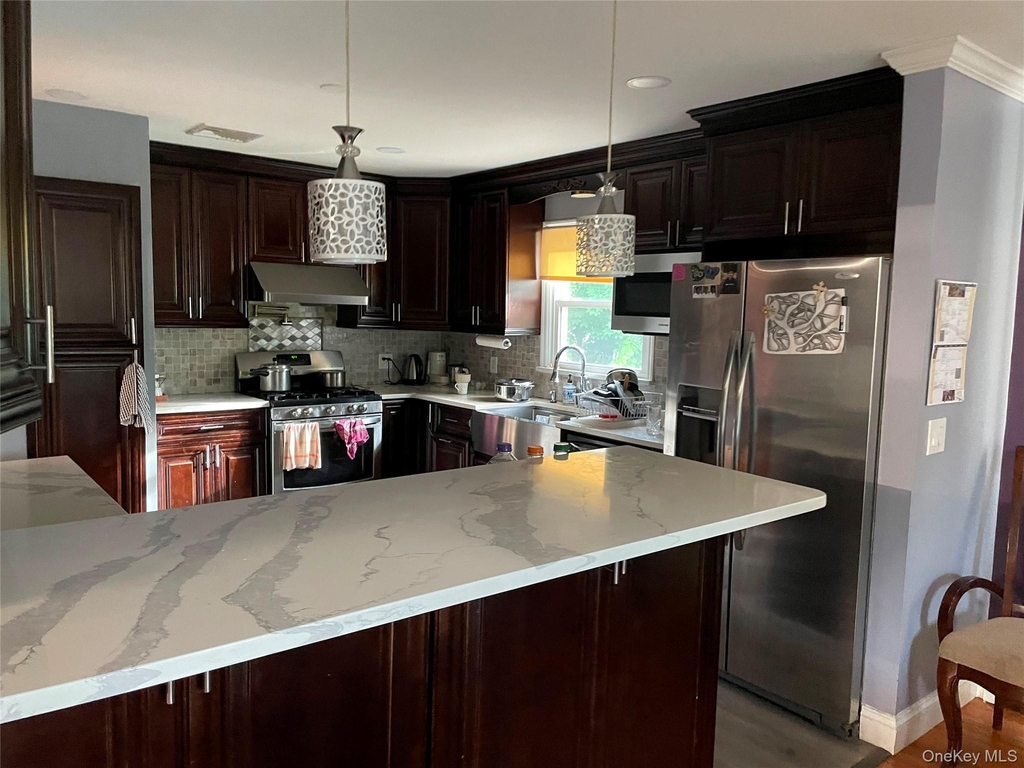 11 De Clark Place - Photo 19