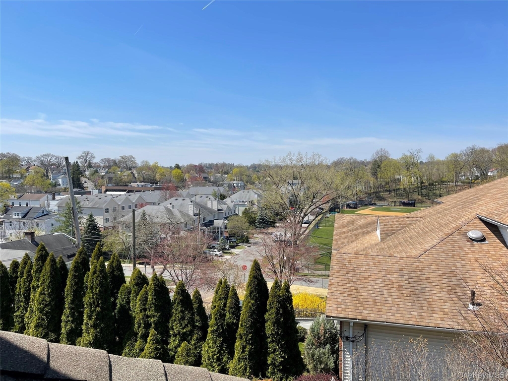 175 Woodruff Avenue - Photo 11