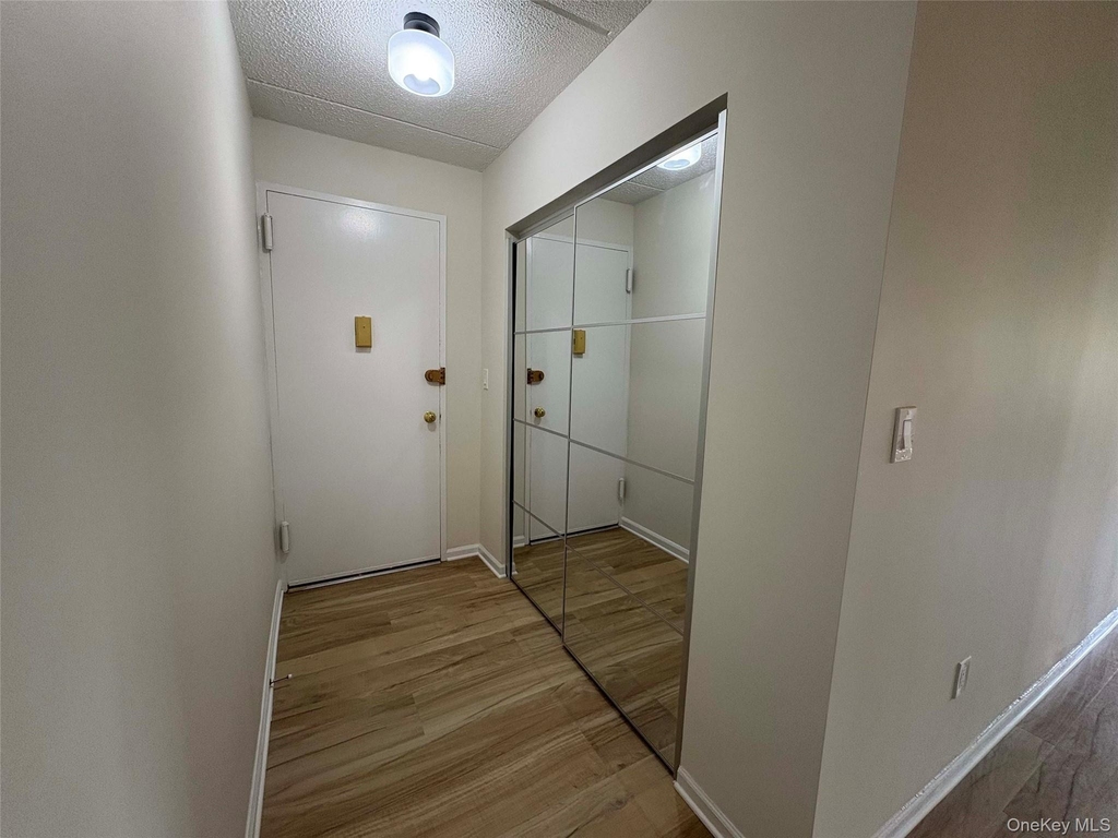 2 Consulate Drive - Photo 3