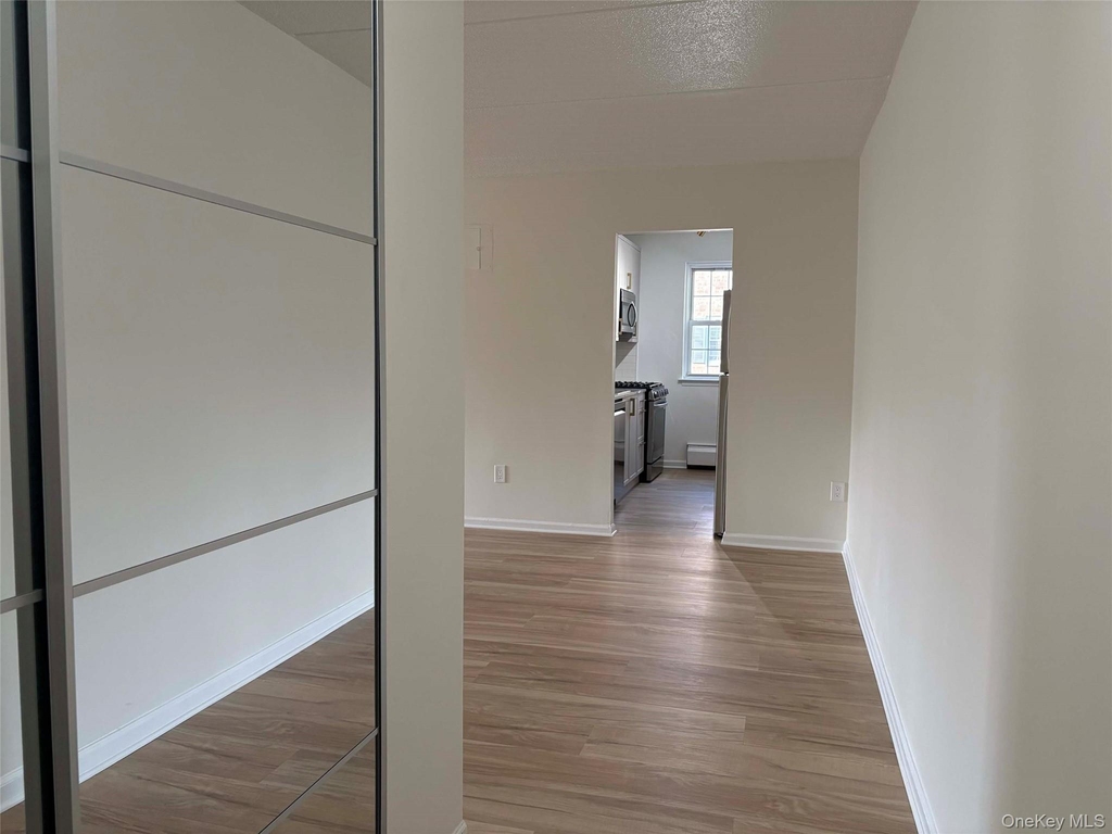 2 Consulate Drive - Photo 2