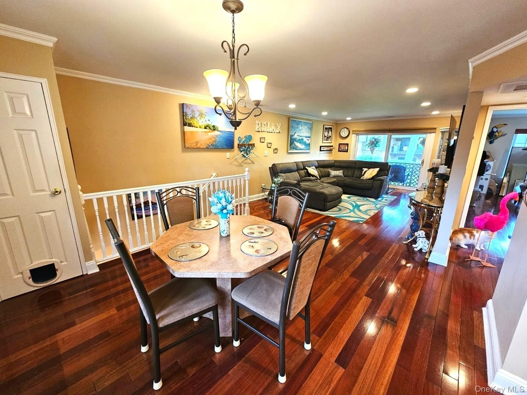 655 Middle Country Road - Photo 11