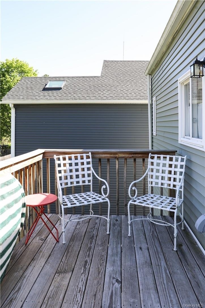 272 Main Street - Photo 17